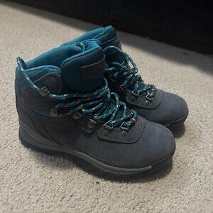 Columbia Hiking Boots